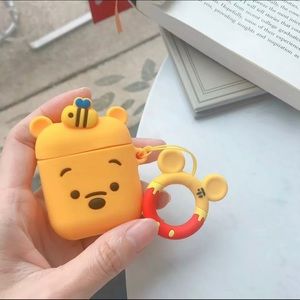 Disney Winnie the Pooh Apple AirPods Case